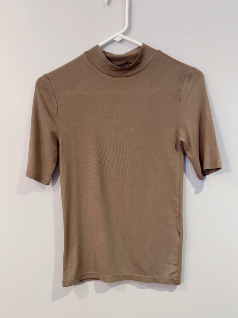 ZARA Taupe Beige Short Sleeve Mock Neck Top Size Small